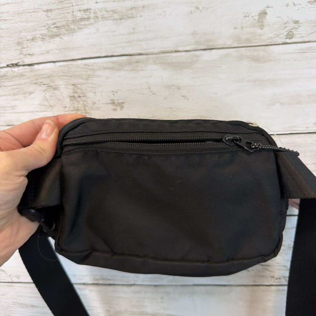Everywhere Belt Bag