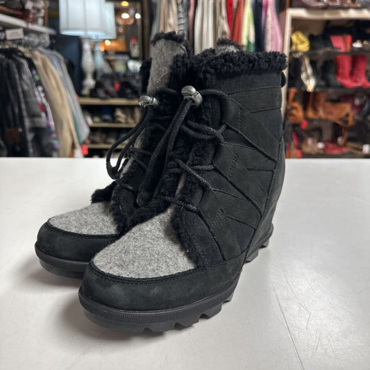 Joan of Arctic Wedge Cozy Boot