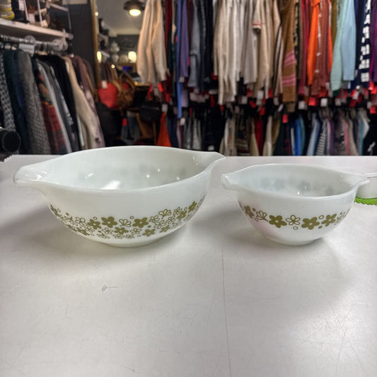 Crazy Daisy/Spring Blossom Cinderella Mixing Bowls (2)