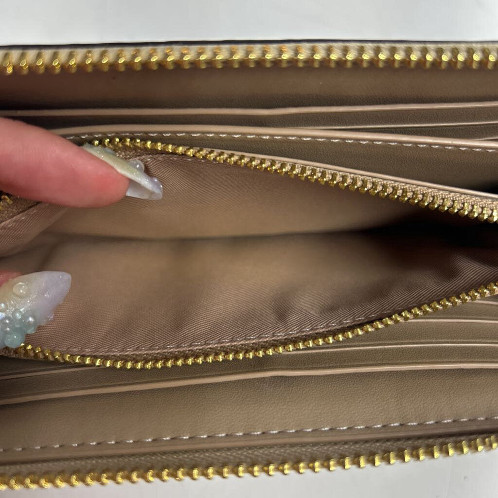 Zip Around Wallet