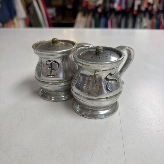 Pewter Shaker Set (2)