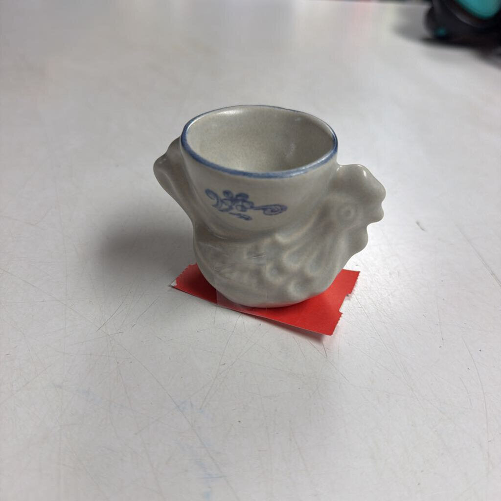 Yorktowne Egg Cup