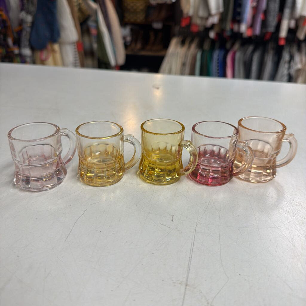 Miniature Mugs (5)