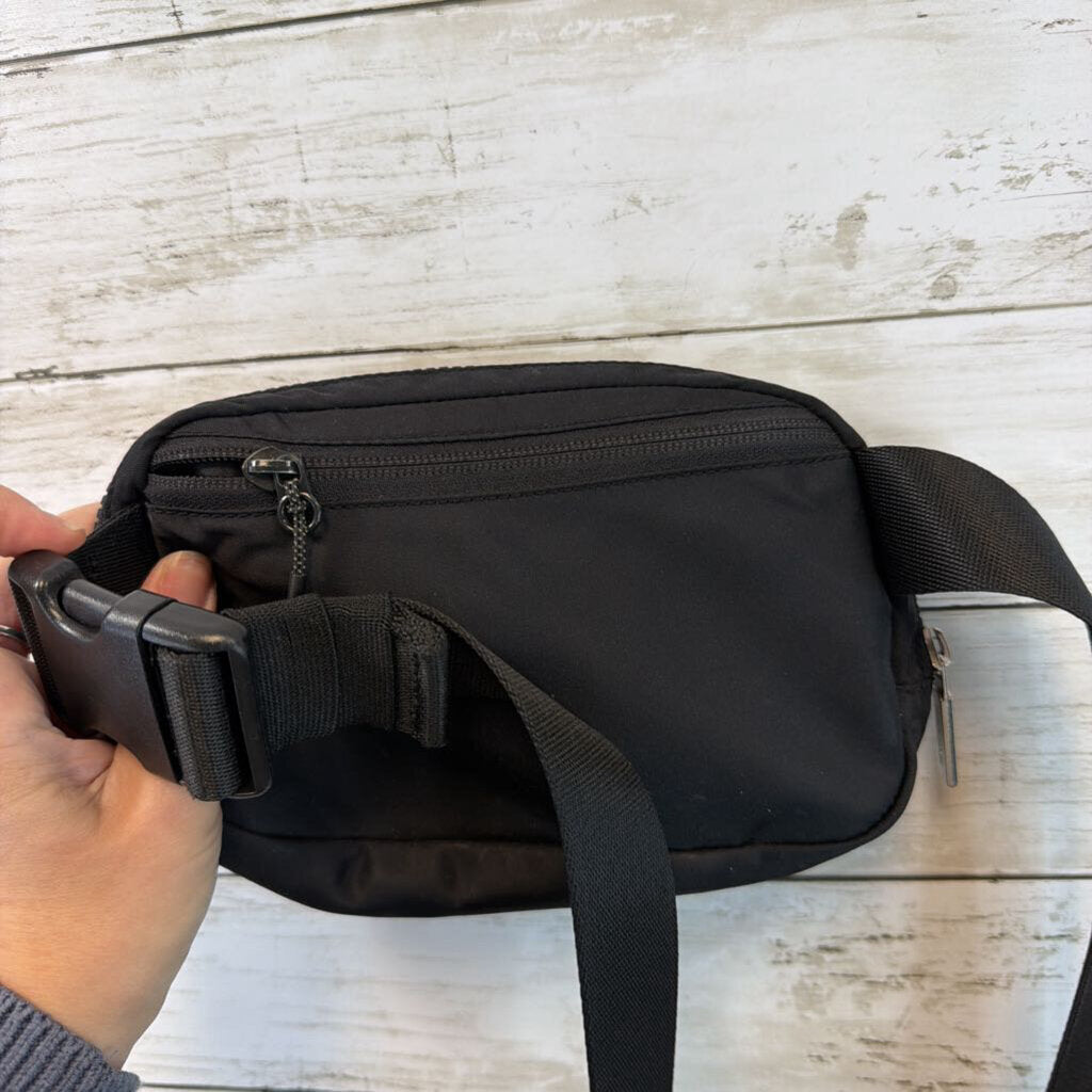 Everywhere Belt Bag