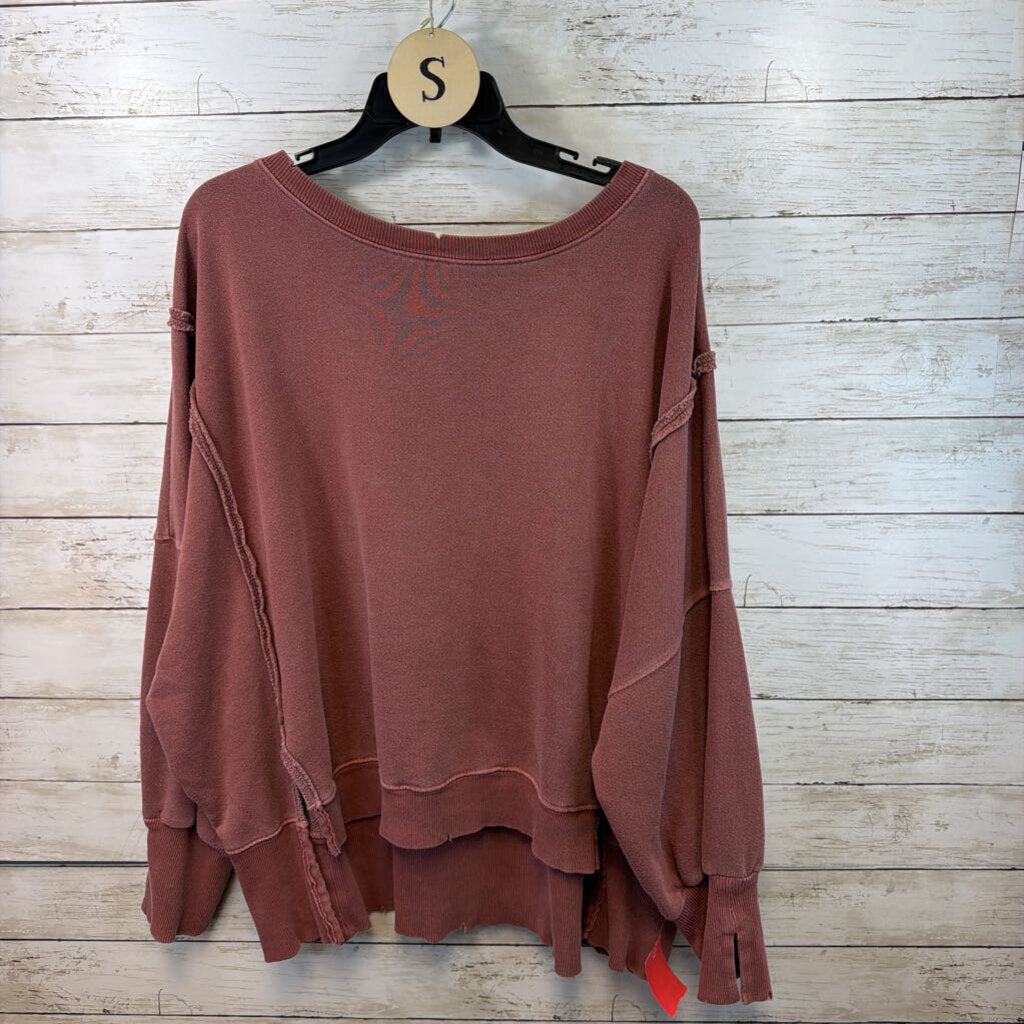 Sweatshirt